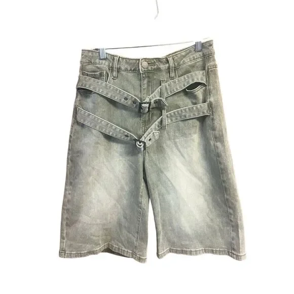 Fashion Nova Bermuda Shorts gray wash Denim Sz M NWT - Picture 1 of 8